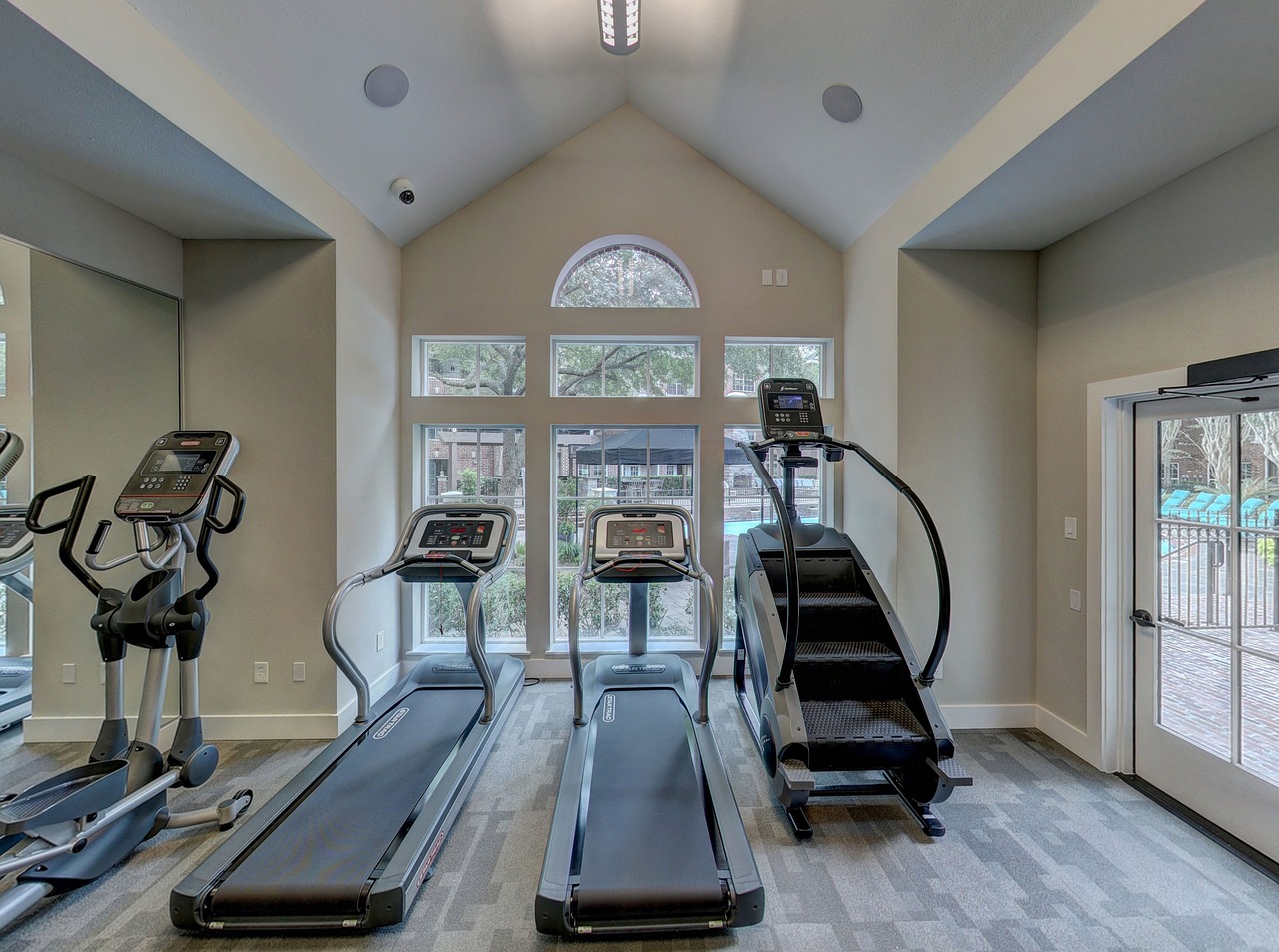 A vibration plate exercise machine at home